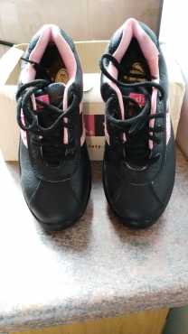 Ladies Safety Shoes