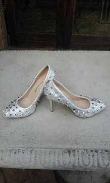 Ladies shoes used