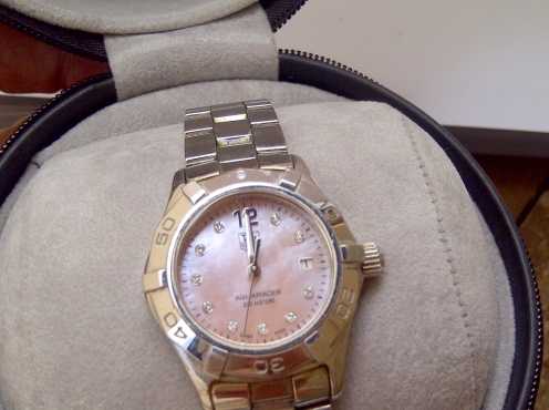 Ladies TAG HEUER AQUARACER WATCH  please see pictures