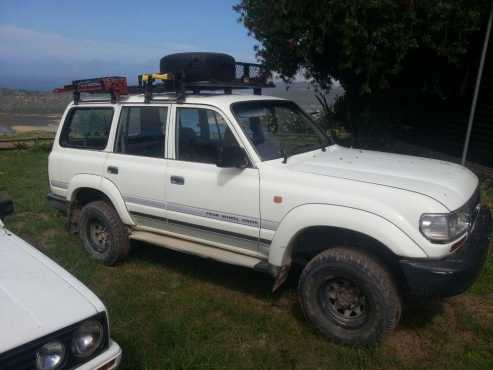 Land Cruiser XG (LEXUS V8 VVTI) Excellent Condition