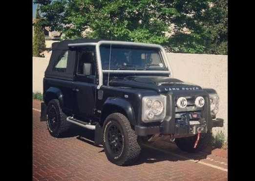LAND ROVER DEFENDER 90 SVX
