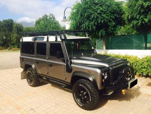 Land Rover Defender in great condition