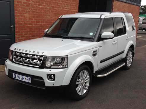 LAND ROVER DISCOVERY 4 3.0 TDSD V6 HSE