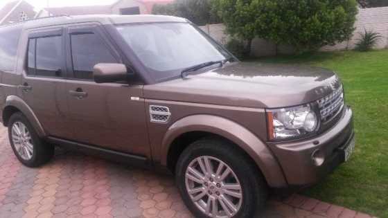 Land Rover Discovery 4 sdv6 SE SUV