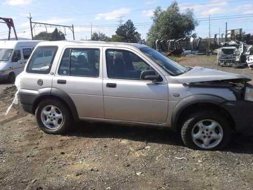 LAND ROVER FREELANDER 2.0 Td4 5dr (2003)