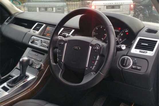 Land Rover Range Rover Sport 3.0 V6 HSE LUX AUTO