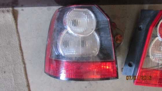 Landrover Freelander 2 left taillight