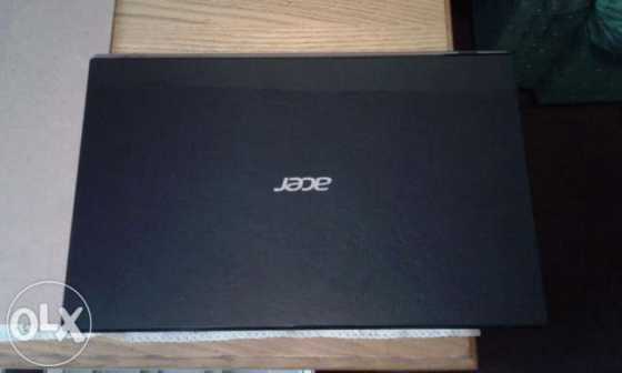 Laptop Acer , For sale Excellent Conditon 17 quot Screen