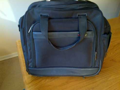 Laptop bag on wheels