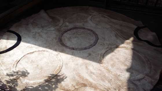 Large Round Carpet