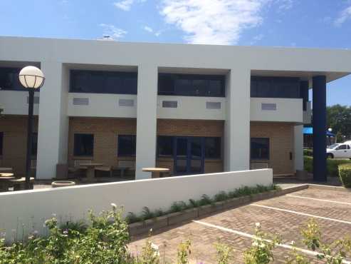 LARGE WAREHOUSE  FACTORY TO LET IN CORPORATE PARK SOUTH, MIDRAND