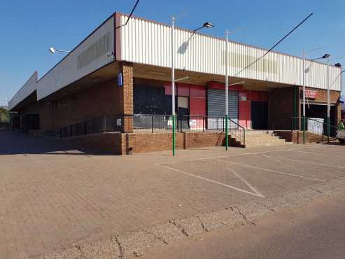 LARGE(R50000pm) amp SMALL(R8000pm) SHOP TO RENT IN CLAREMONT PRETORIA