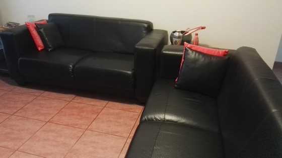 Leather Lounge Suite