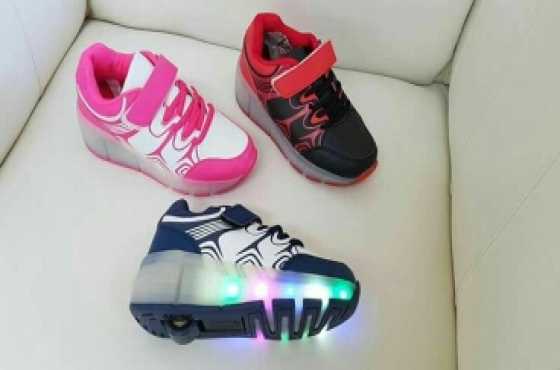 Led Roller Takkies