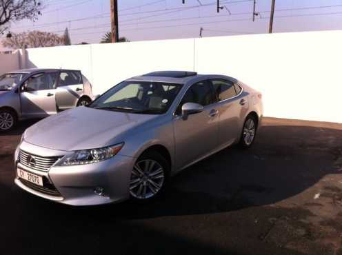 Lexus ES 250 automatic