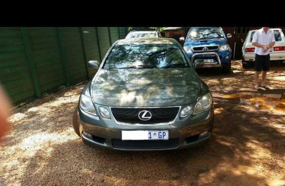 Lexus GS300