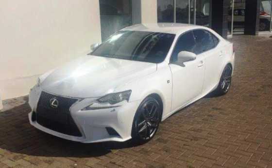 Lexus IS 350 F-Sport (228kW)