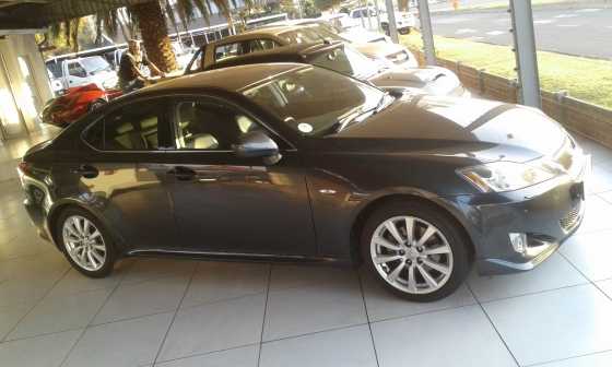 Lexus IS250SE AT