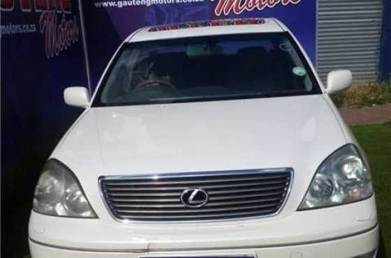 Lexus LS