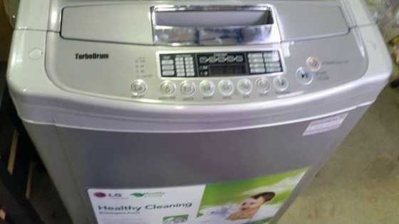 LG 13KG TOP LOADER