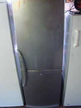 LG 400L Silver FridgeFreezer no frost marks on front door