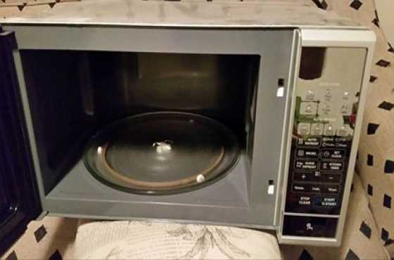 LG 44 l Microwave