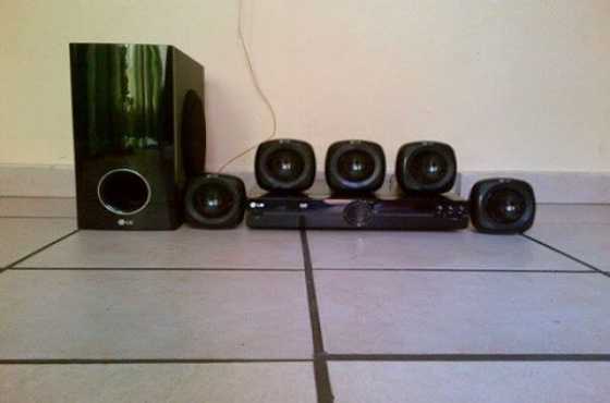 LG 5.1 Home Theatre System