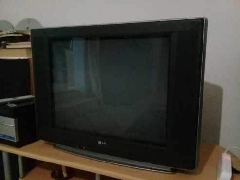 LG 70cm Flatron TV