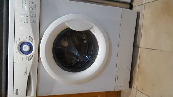 LG 7.2kg Washing Machine