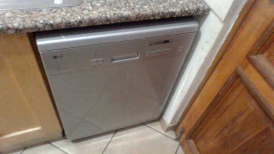 LG 8 setting dishwasher