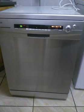 LG Dishwasher 12place LD-12AT7