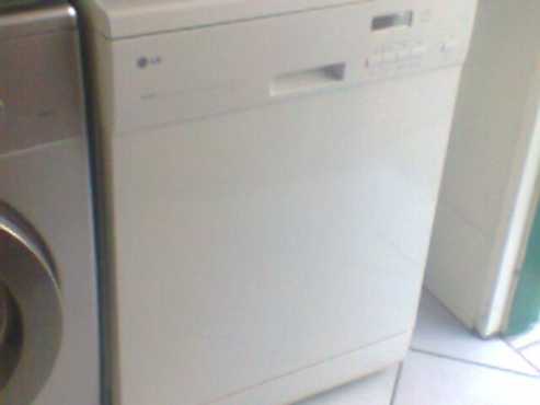 LG Dishwasher White