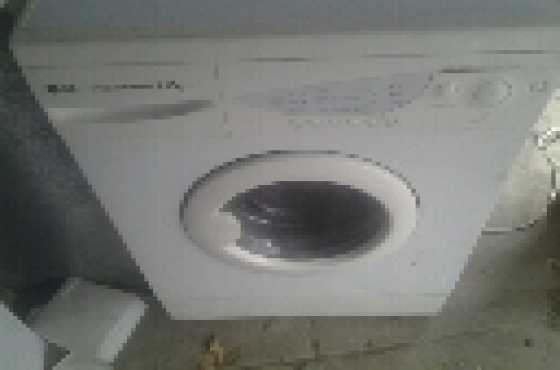 LG front loader washing machine 7.2kg