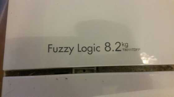 LG Fuzzy Logic 8.2kg Washing Machine