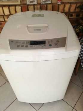 LG Fuzzy logic Turbodrum I sensor 12kg washing machine