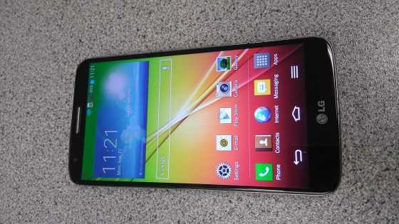 LG G2 (16GB) Smartphone