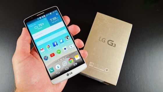 LG G3 32gb lte white brand new in the box with accesories im not negotiable situated in Fordsburg