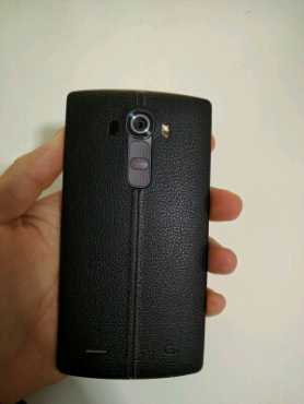 LG G4 black leather edition 32gb big one