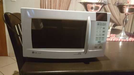 LG Grill Wavedom Microwave Oven