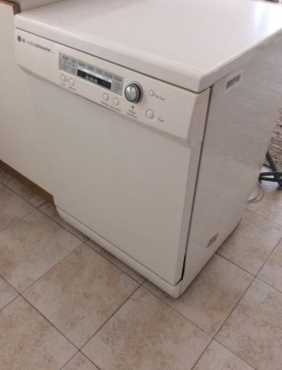 LG Intello Dishwasher