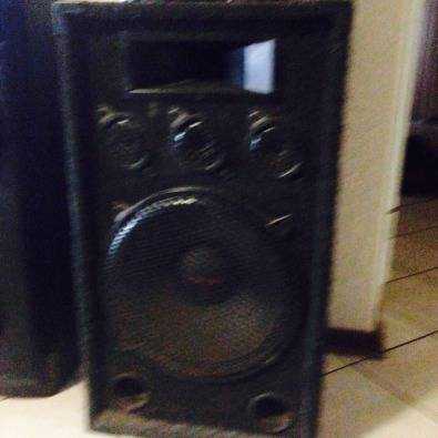 LG Karaoke component amp 2 Sakyno 1000W disco speaker