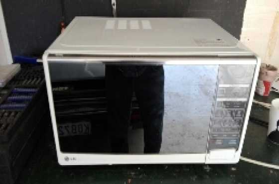 LG microwave 28L