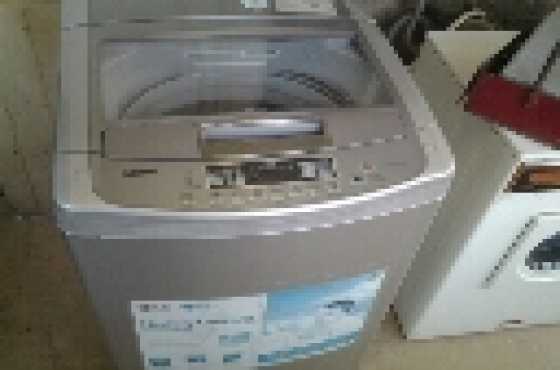 LG silver top loader washing 13kg