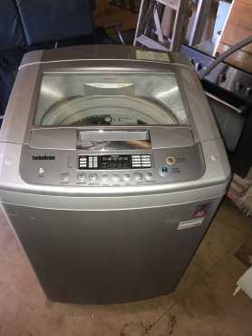 LG Turbodrum Fuzzy Logic 14KG Washing Machine