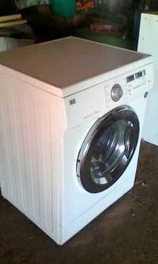 LG washingtumble dryer