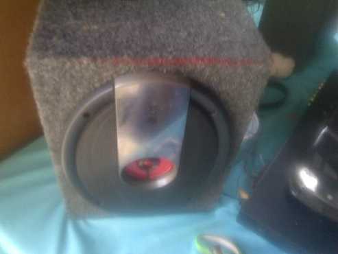 LG250wattF1speakerslikenewwithboxes