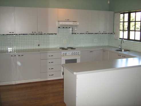 Light Grey Melamine Kitchen with Formica Counters