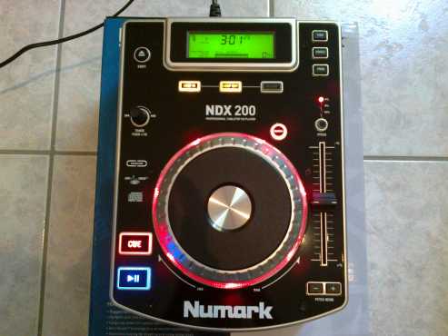 Like Brand new 2x Numark Ndx20 CDJ039s pair with all cables for sale...