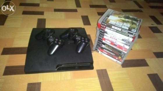 Like New Playstation 3, with 320gb hard-drive, 20 latest games amp 2 wireless controllers for sale...