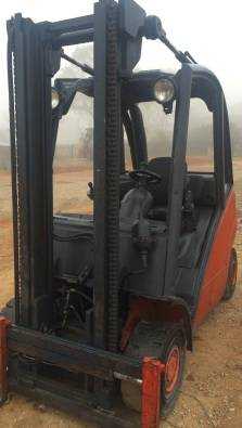 Linde 2.5 ton forklift for sale, only 7000 hours